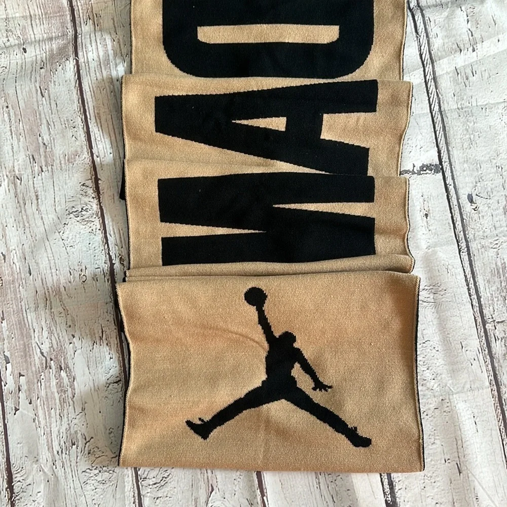Jordan Knit Fabric Scarf